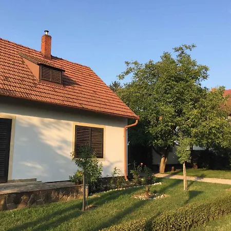 - Balaton 20304 * Vonyarcvashegy