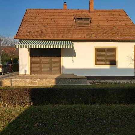 - Balaton 20304