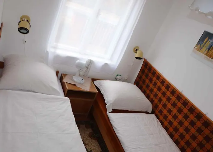 - Balaton 20304 Vonyarcvashegy