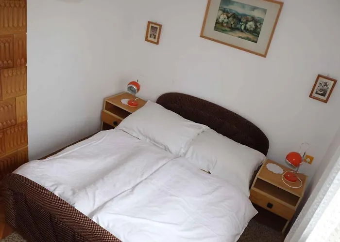 - Balaton 20304 Vonyarcvashegy